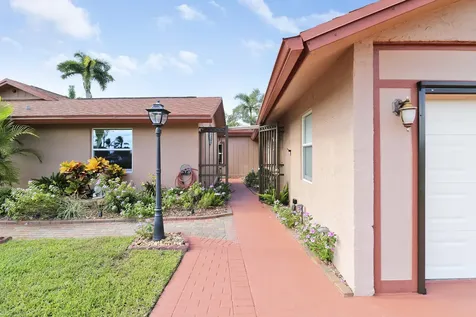 10438 Pippin Lane Royal Palm Beach FL 33411