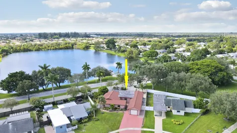 10438 Pippin Lane Royal Palm Beach FL 33411