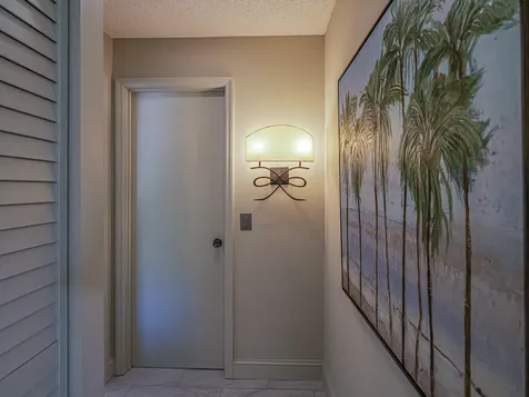 400 18th Street Vero Beach FL 32960