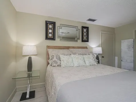 400 18th Street Vero Beach FL 32960