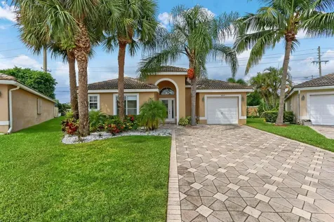 8265 Palm Gate Drive Boynton Beach FL 33436