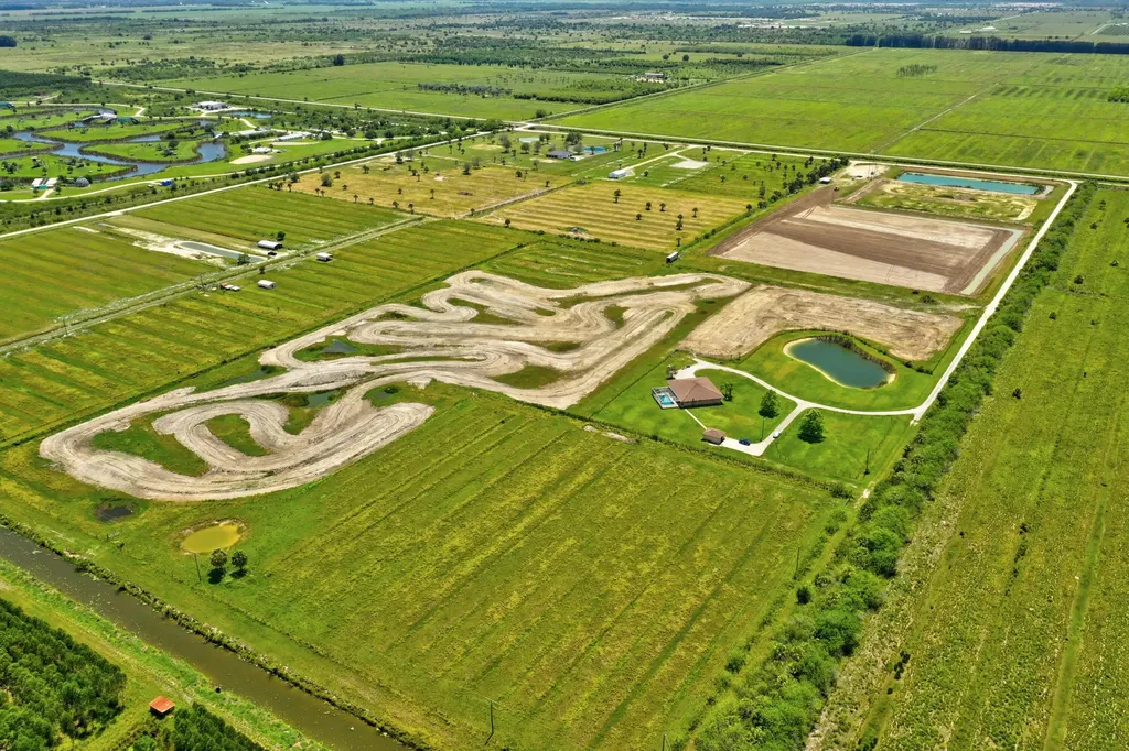 2700 S Header Canal Road Fort Pierce FL 34945