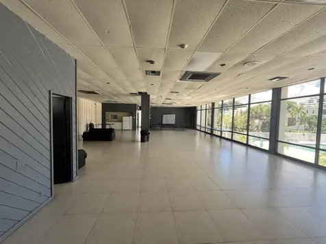 20401 Ne 30th Avenue Aventura FL 33180