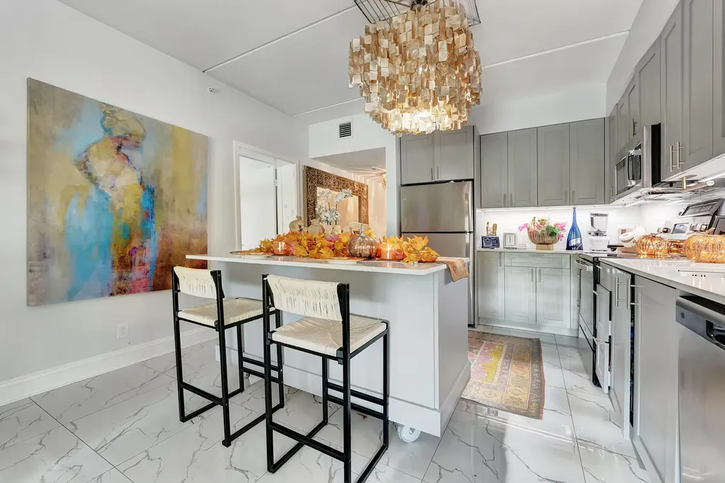 250 W Hidden Valley Boulevard Boca Raton FL 33487