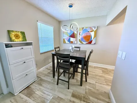 359 Oakridge T Deerfield Beach FL 33442