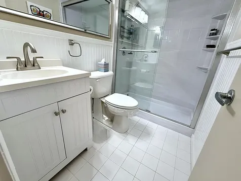 359 Oakridge T Deerfield Beach FL 33442