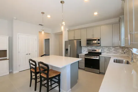 13892 Sw Gingerline Drive Port Saint Lucie FL 34987