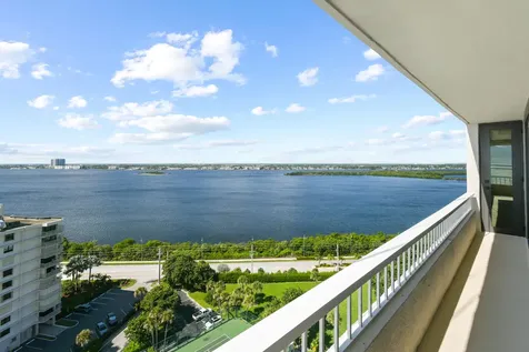 5510 N Ocean Drive Singer Island FL 33404