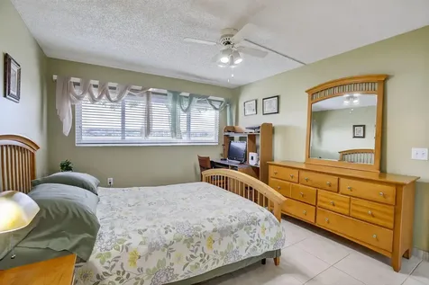 1500 Sw 131st Way Pembroke Pines FL 33027