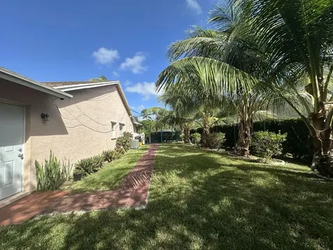 300 NE 42nd Street Boca Raton FL 33431