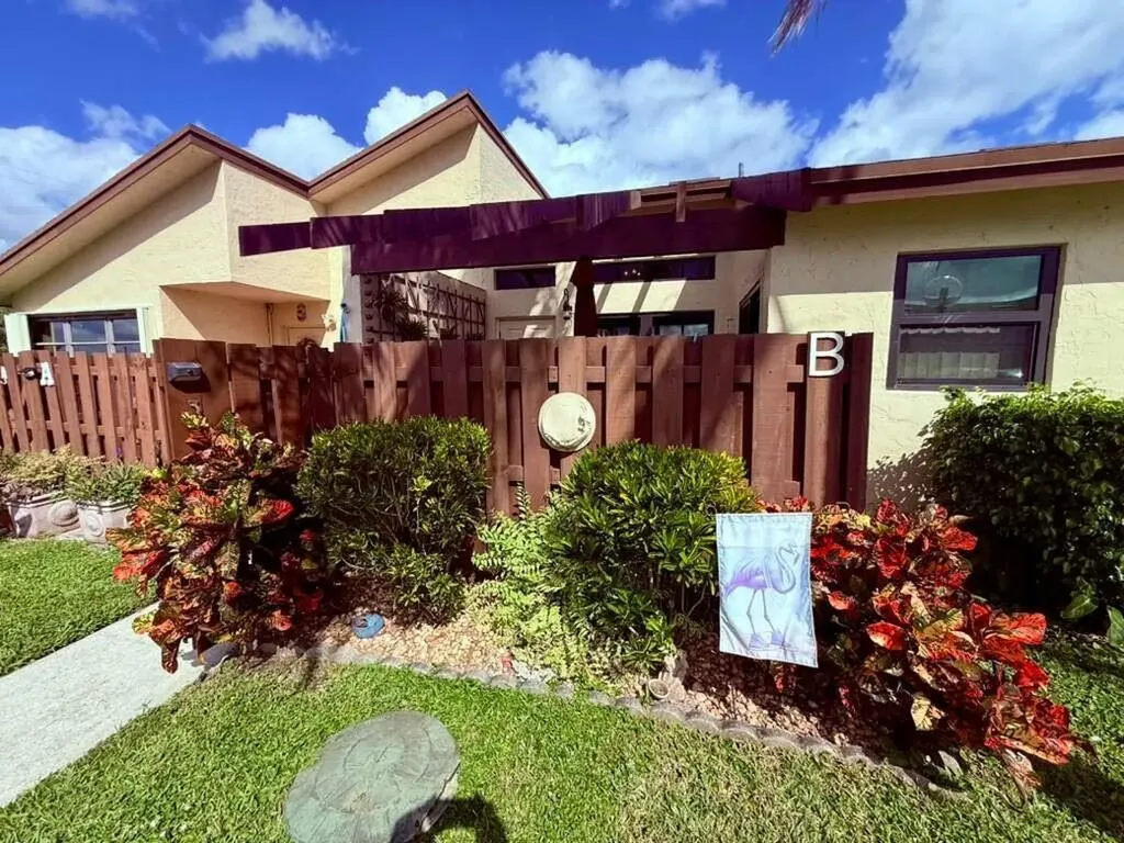 13929 Nesting Way Delray Beach FL 33484