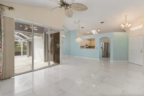 5 Brighton Court Palm Beach Gardens FL 33418