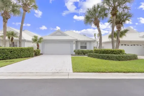5 Brighton Court Palm Beach Gardens FL 33418