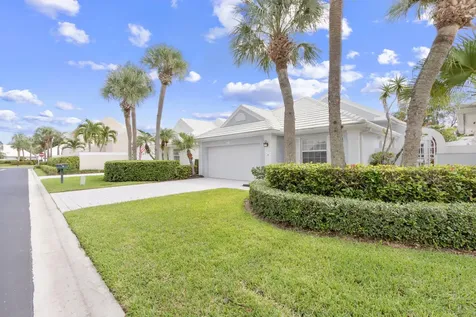 5 Brighton Court Palm Beach Gardens FL 33418