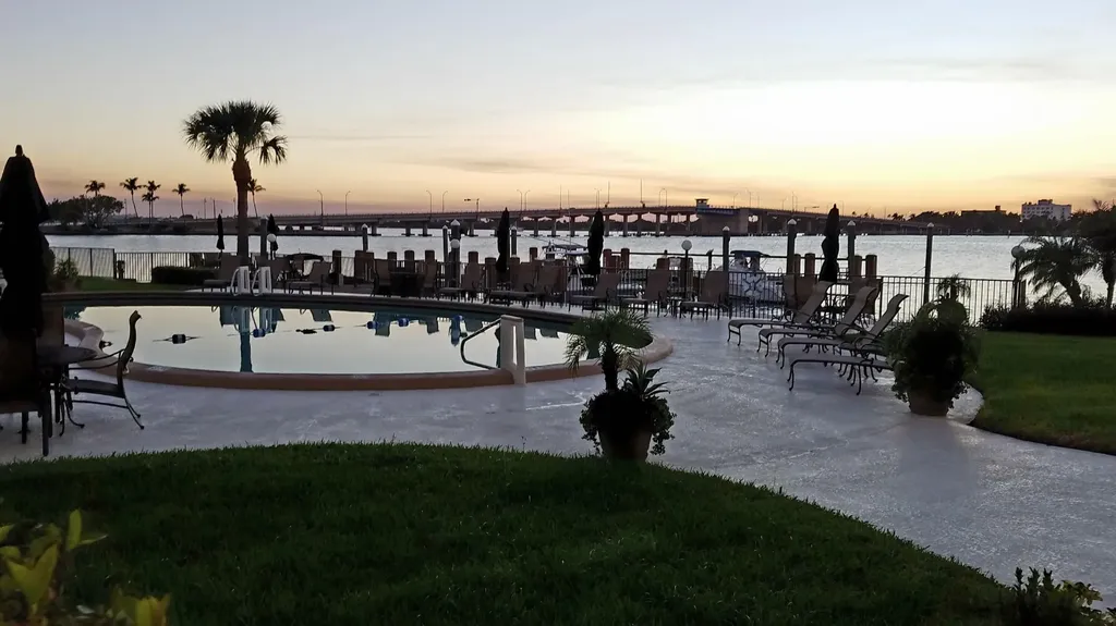 2840 S Ocean Boulevard Palm Beach FL 33480