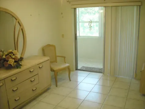 60 Kent D West Palm Beach FL 33417