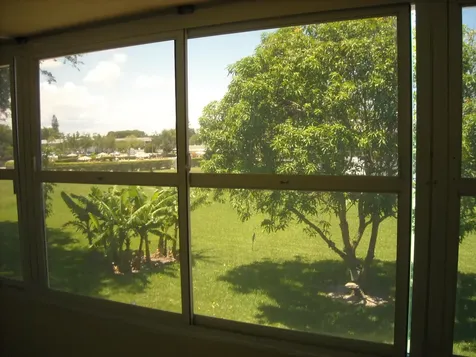 60 Kent D West Palm Beach FL 33417