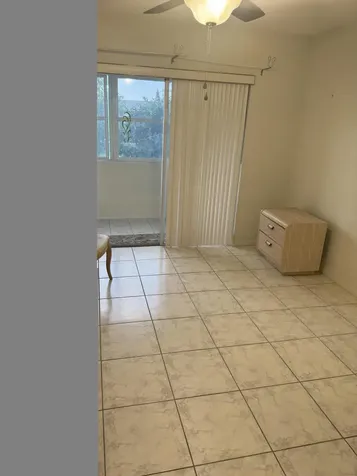 60 Kent D West Palm Beach FL 33417