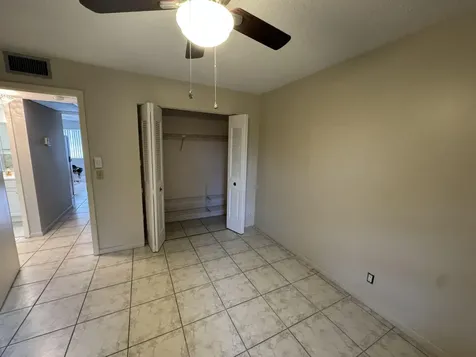 60 Kent D West Palm Beach FL 33417