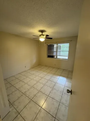 60 Kent D West Palm Beach FL 33417