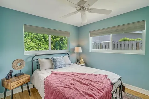 455 Ne 34th Street Boca Raton FL 33431