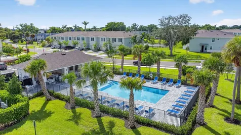 4319 Hammock Grove Drive Lake Worth FL 33467