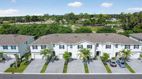 4319 Hammock Grove Drive Lake Worth FL 33467