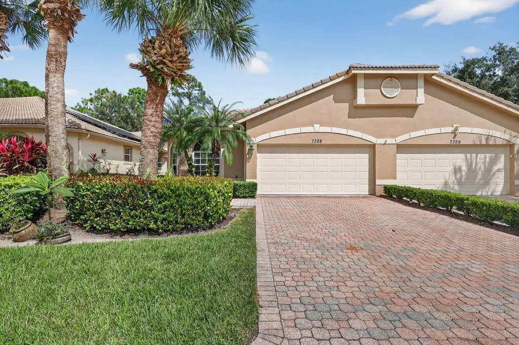 7328 Sea Pines Court Port Saint Lucie FL 34986