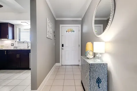 412 S Palmway Lake Worth Beach FL 33460