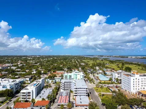 1 S Lakeside Drive Lake Worth Beach FL 33460