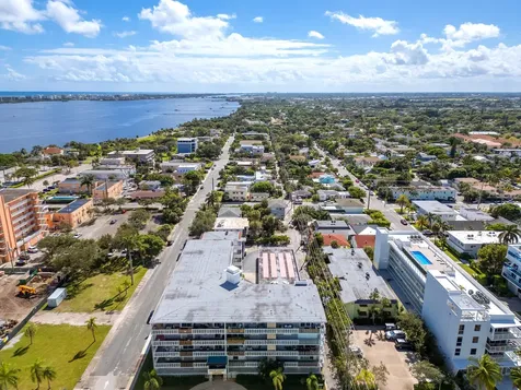 1 S Lakeside Drive Lake Worth Beach FL 33460