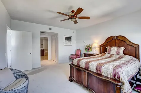 2650 Lake Shore Drive Riviera Beach FL 33404