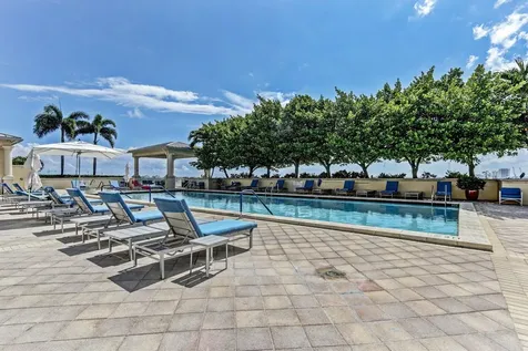 2650 Lake Shore Drive Riviera Beach FL 33404