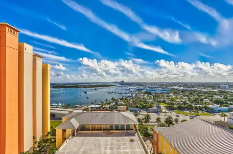 2650 Lake Shore Drive Riviera Beach FL 33404