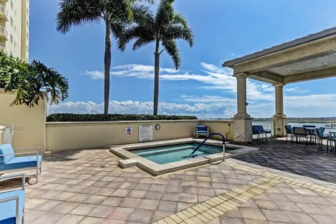 2650 Lake Shore Drive Riviera Beach FL 33404