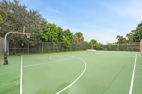 427 Glenbrook Drive Atlantis FL 33462