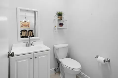 6809 Via Regina Boca Raton FL 33433