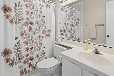 6809 Via Regina Boca Raton FL 33433