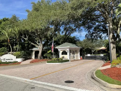 6961 N Grande Drive Boca Raton FL 33433