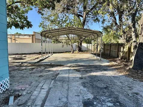 1504 E 33rd Avenue Tampa FL 33610