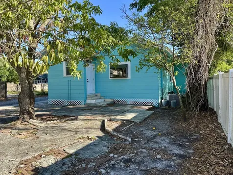 1504 E 33rd Avenue Tampa FL 33610