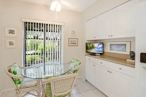 5121 Oak Hill Lane Delray Beach FL 33484