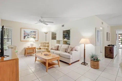 5121 Oak Hill Lane Delray Beach FL 33484