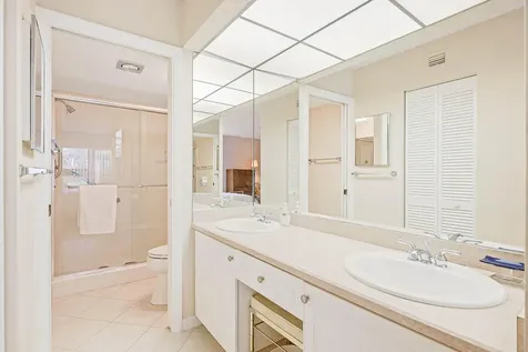 5121 Oak Hill Lane Delray Beach FL 33484