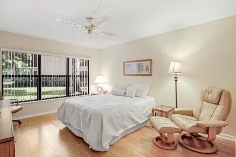 5121 Oak Hill Lane Delray Beach FL 33484