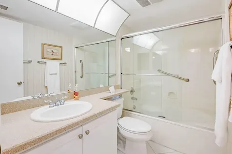 5121 Oak Hill Lane Delray Beach FL 33484