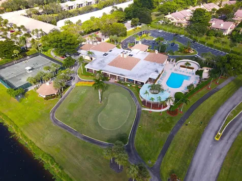 5121 Oak Hill Lane Delray Beach FL 33484