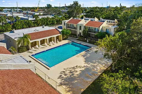 150 Pineview Road Jupiter FL 33469