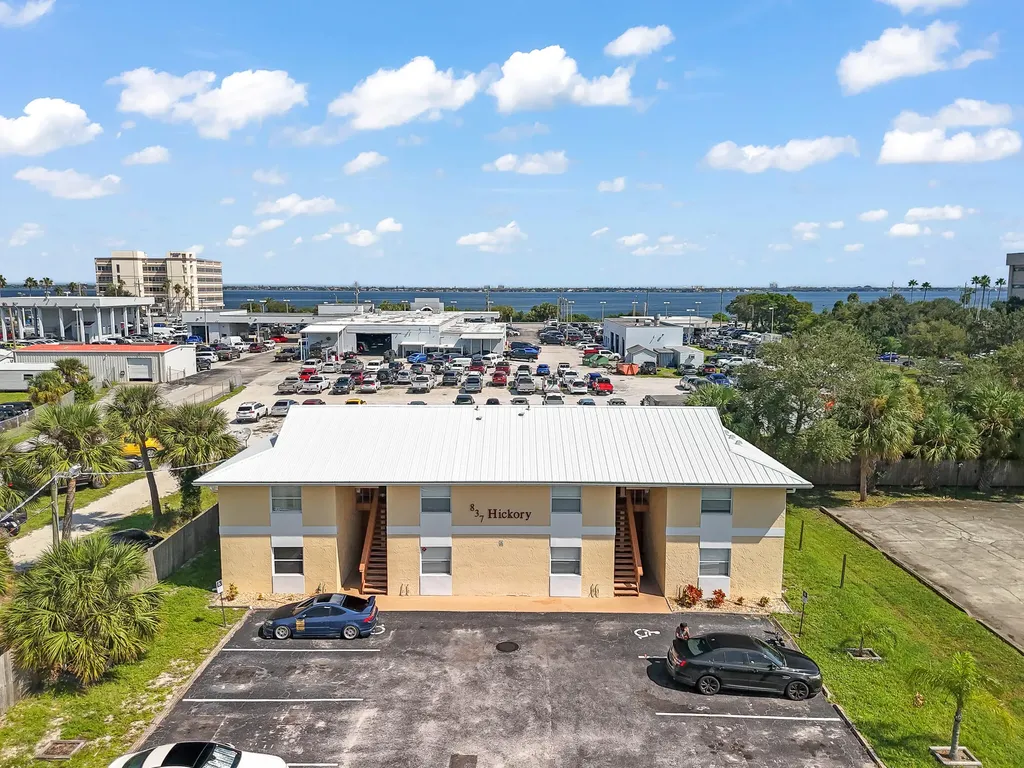 837 Hickory Street Melbourne FL 32901
