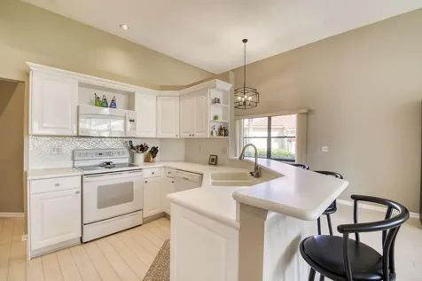 890 Windermere Way Palm Beach Gardens FL 33418